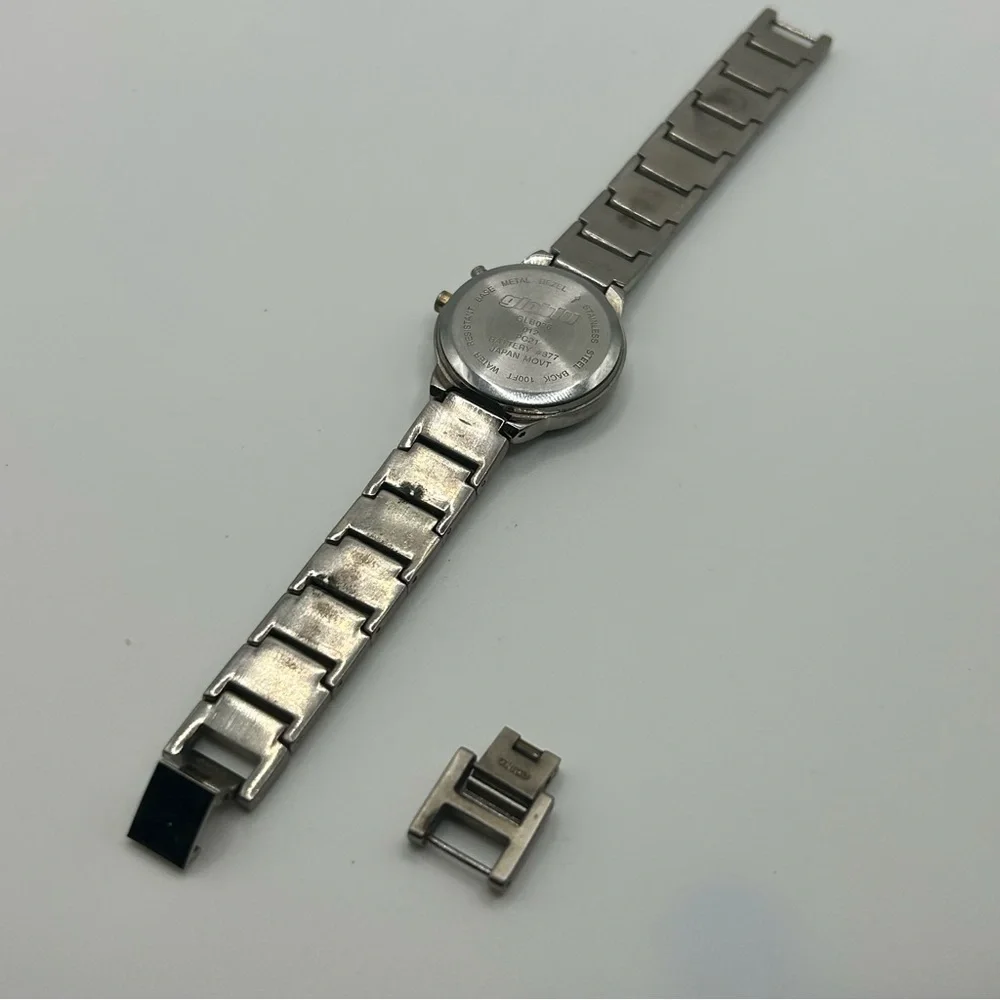 VTG GoBlu Illuminating Wristwatch Round White Face Silver & Gold Tone Band